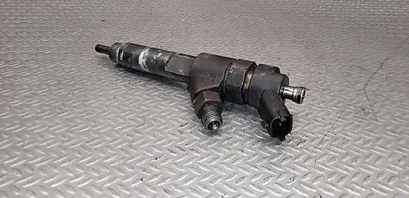 Iveco Daily 35 - 40.10 Fuel injector 0445120002