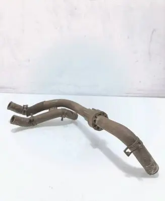 Volkswagen PASSAT B5.5 Engine coolant pipe/hose 038121086F