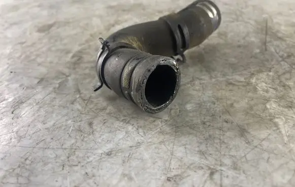 Jeep Cherokee IV KK Breather/breather pipe/hose 