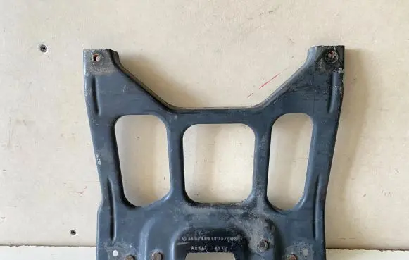 Mercedes-Benz Vito Viano W447 Radiator support slam panel bracket A4478801003