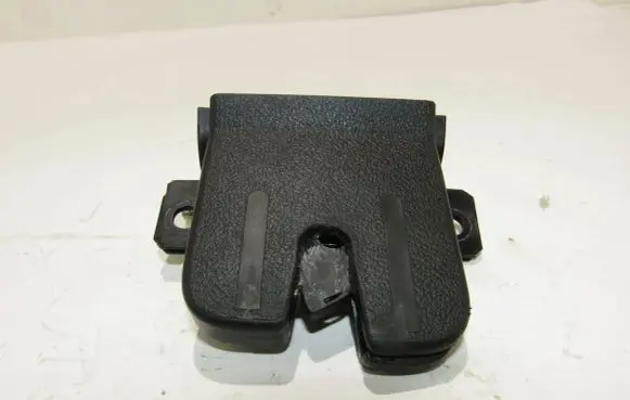 Volkswagen Touareg I Tailgate/trunk/boot lock/catch/latch 7L6827505C