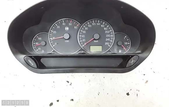 Alfa Romeo 166 Speedometer (instrument cluster)