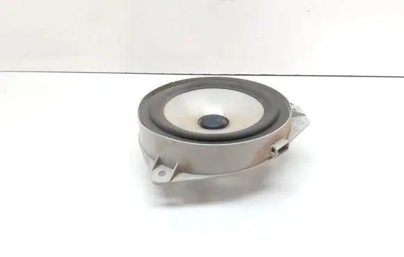 Subaru Forester SG Front door speaker 86301SA100