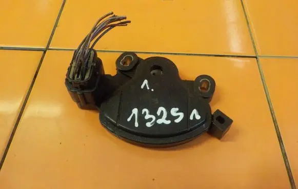 Renault Laguna III Torque split ecu control unit/module BIEGOW M9R808 POZYCJONER