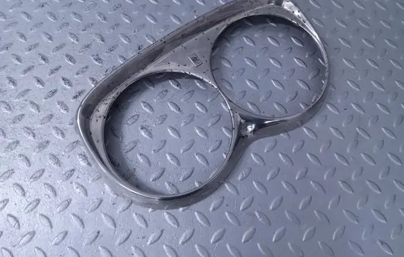 Rolls-Royce Silver Shadow Under headlight/headlamp trim UB33579