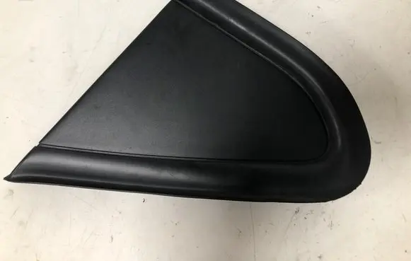 Fender end trim