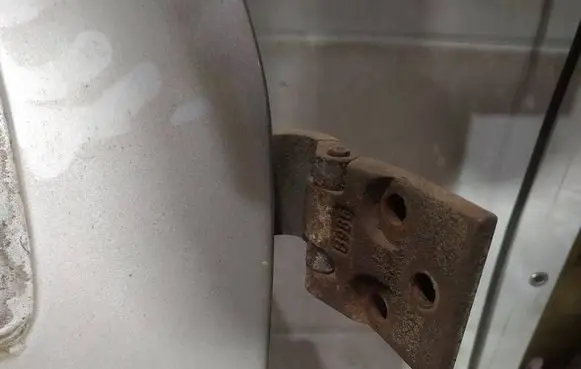 Peugeot Boxer Front door upper hinge 