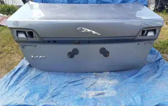 Jaguar XF X250 Tailgate/trunk/boot lid