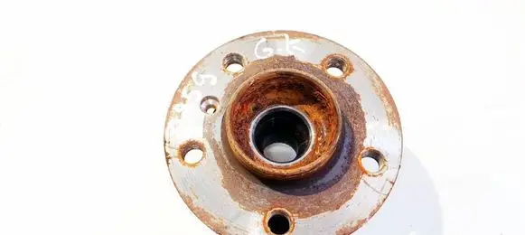 BMW i3 Rear wheel hub