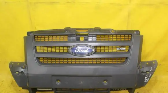 Ford Transit Front bumper upper radiator grill 6C11-17D957-A