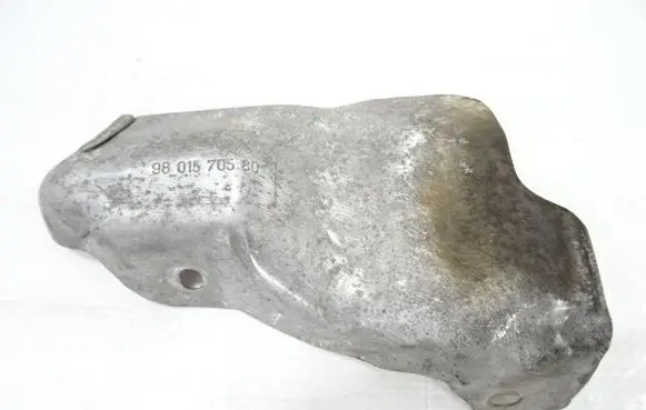 Peugeot 3008 II Exhaust heat shield 9801570580