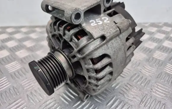 Mercedes-Benz E W212 Generator/alternator A0009063000 2608896B 212003626