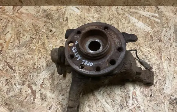 Opel Astra H Front wheel hub