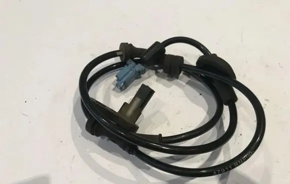 Nissan Almera N16 ABS brake wheel speed sensor 47911bn800