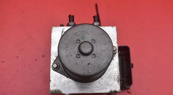 Ford Mondeo MK IV ABS Pump 9G91-2C405-AB