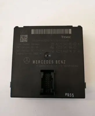 Mercedes-Benz S W221 Gateway control module A2215409562 A2215408462
