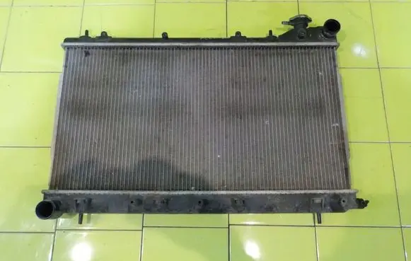 Subaru Forester SF Coolant radiator 