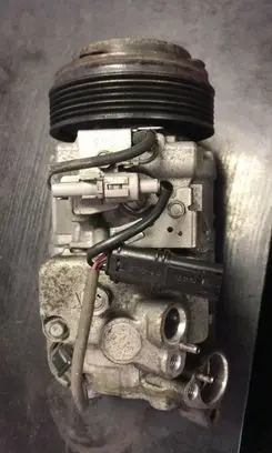 BMW X1 E84 Air conditioning (A/C) compressor (pump) 6987862
