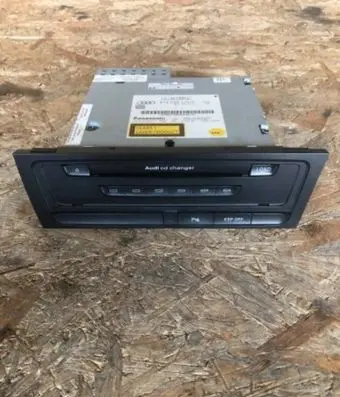 Audi A4 S4 B8 8K CD/DVD changer 8T2035110C CXCA1797G
