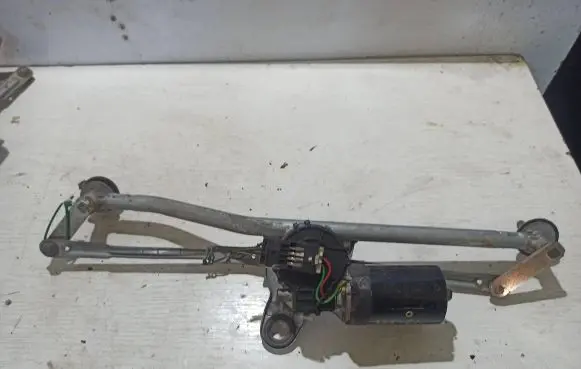 BMW 3 E46 Windscreen/windshield washer pump 8362155 DLB101570 67638362155