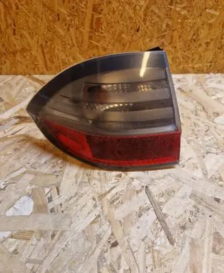 Ford S-MAX Rear/tail lights