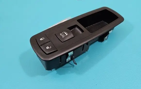 Lancia Thema Electric window control switch 56046822AC IMPRK1463188