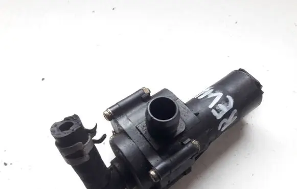Toyota Prius (XW20) Windscreen/windshield washer pump 1670000031