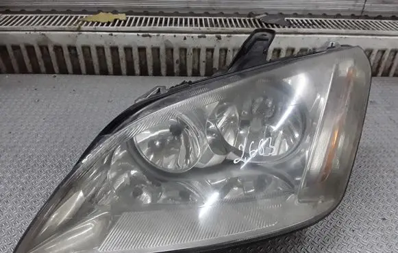 Ford Focus C-MAX Headlight/headlamp EE27060001