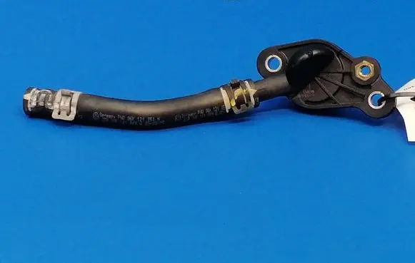 Audi A3 S3 8V Engine coolant pipe/hose 06K121051H 06K121132