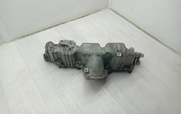 Audi A4 S4 B8 8K Intake manifold 03L129711E