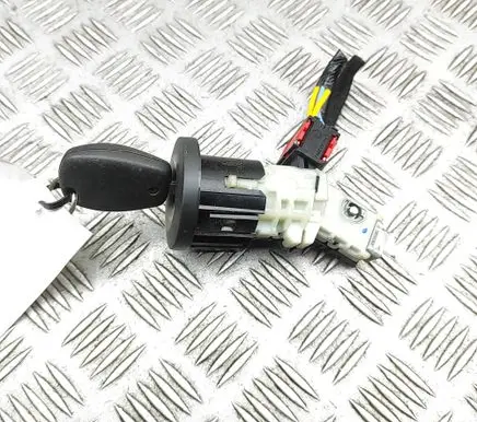 Opel Vivaro Ignition lock 95519281 285910001R