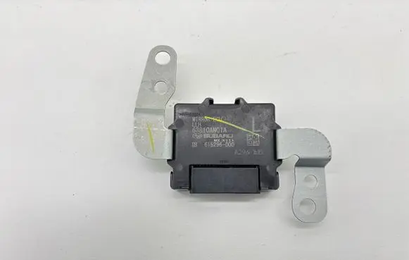 Subaru Outback (BT) Wing mirror control module 63810AN01A