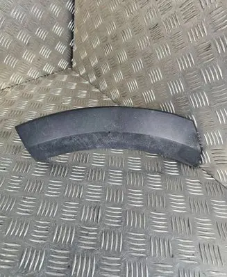 Volkswagen Touran II Rear arch trim 1T0805583A