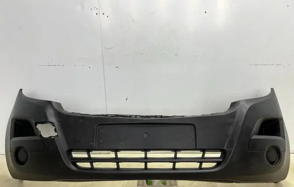 Nissan NV400 Front bumper 620221442R