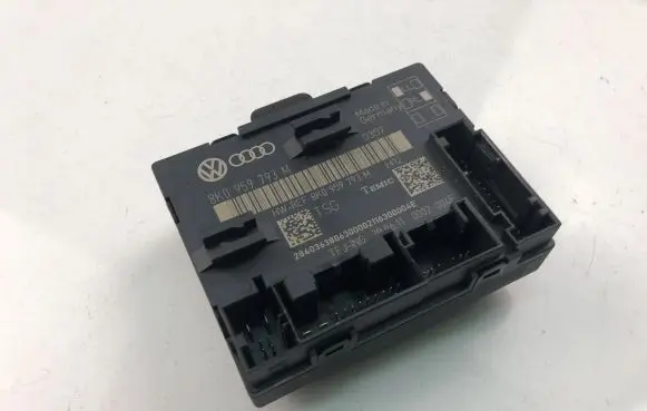 Audi A4 S4 B7 8E 8H Other control units/modules 8K0959793M
