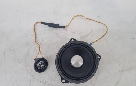 BMW 3 F30 F35 F31 Front door high frequency speaker 27020704 61928910 9226357