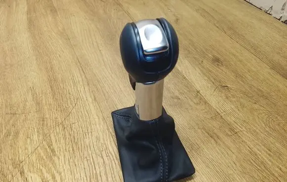 Porsche Macan (95B) Gear lever shifter trim leather/knob 95B713139L