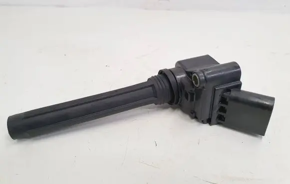 Audi TT TTS RS Mk3 8S High voltage ignition coil 06L905110E