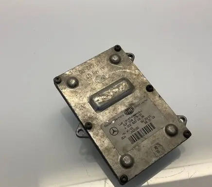 Mercedes-Benz E W211 Headlight ballast module Xenon A0028202426 5DF00827900 0028202426