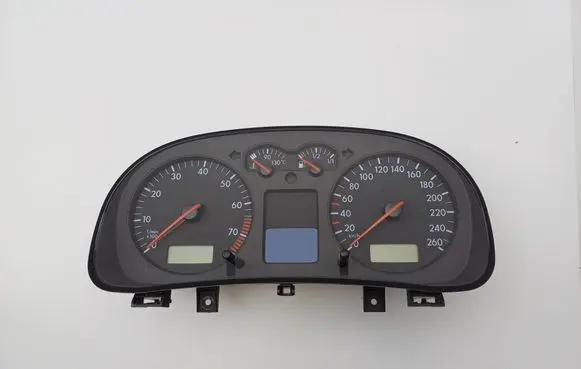 Volkswagen Golf IV Speedometer (instrument cluster) 1J0920826A