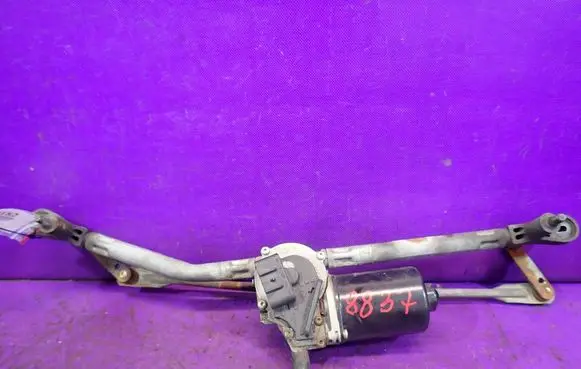 Fiat Punto (188) Front wiper linkage and motor