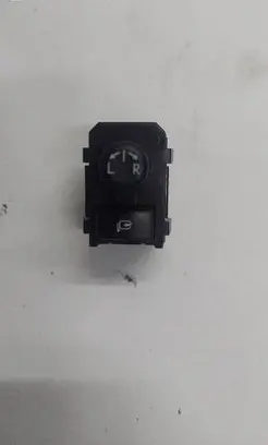 Subaru XV I Wing mirror switch 83061FJ000