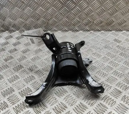 Toyota Corolla E210 E21 Engine mount bracket 123050T420
