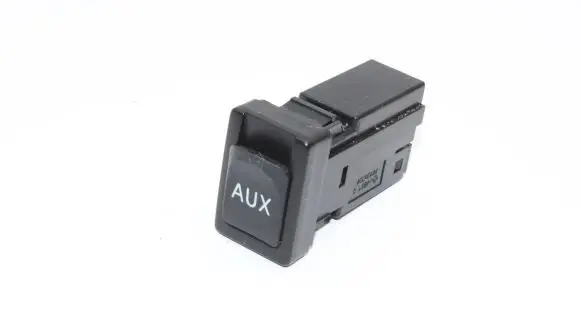 Toyota Avensis T270 AUX in-socket connector 8619005010