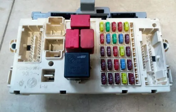 Citroen Jumper Fuse module 503440010207 NE70202