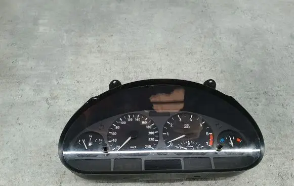 BMW 3 E46 Speedometer (instrument cluster)