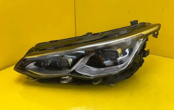 Volkswagen Golf VIII Headlight/headlamp 5H1941059