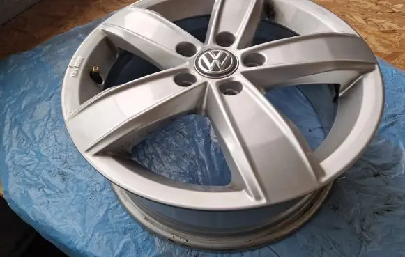 Volkswagen Golf Sportsvan R16 alloy rim 5G0071496A