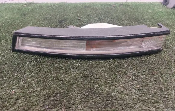 Volkswagen PASSAT B6 Front indicator light 3C0953041L