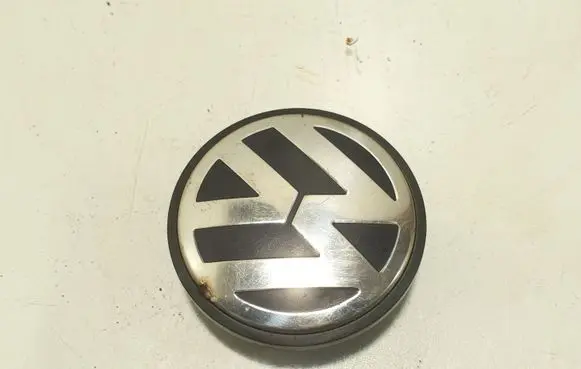 Volkswagen PASSAT B7 Original wheel cap 3B7601171